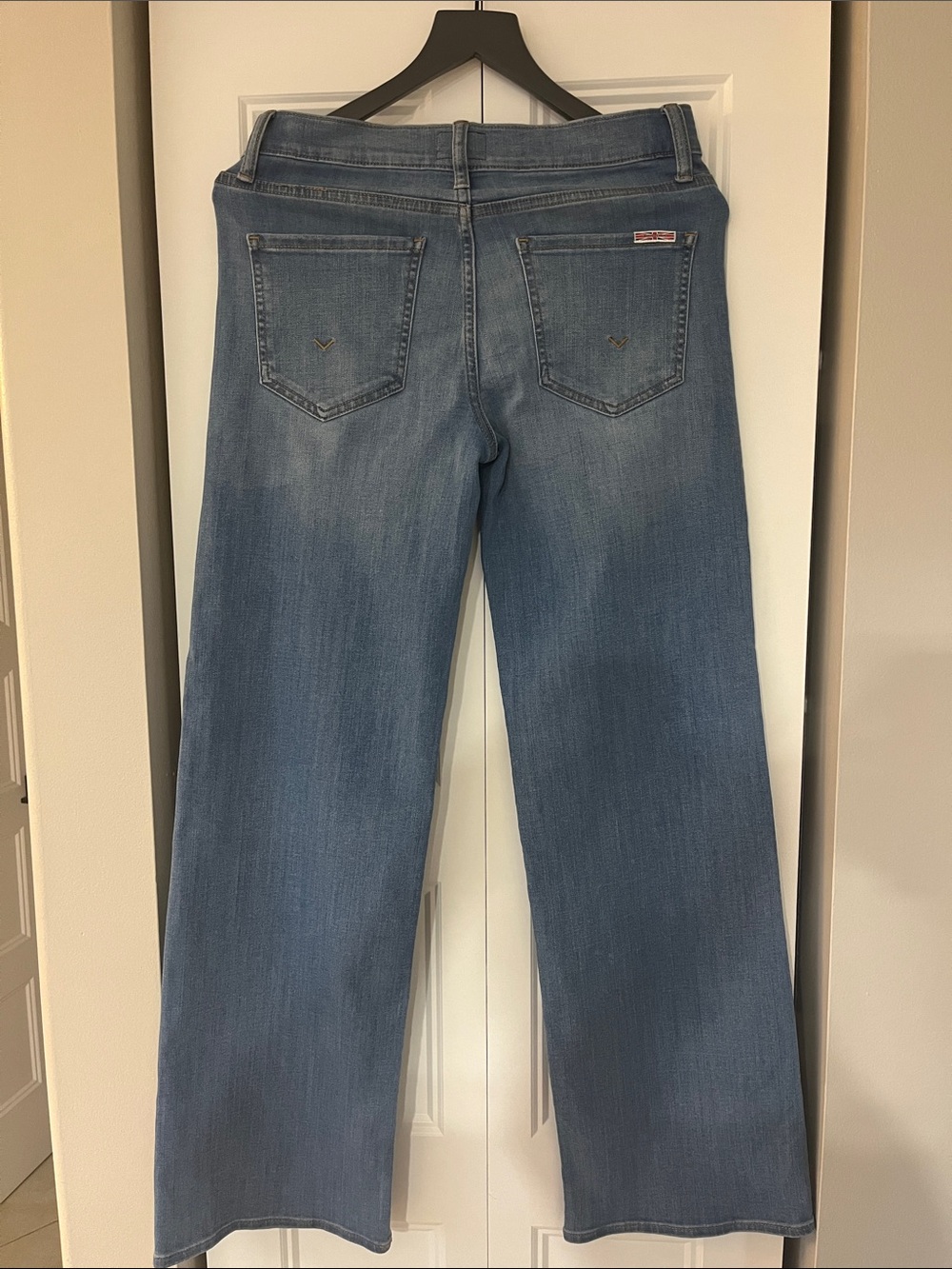 Hudson Jeans - Picture 16 of 16